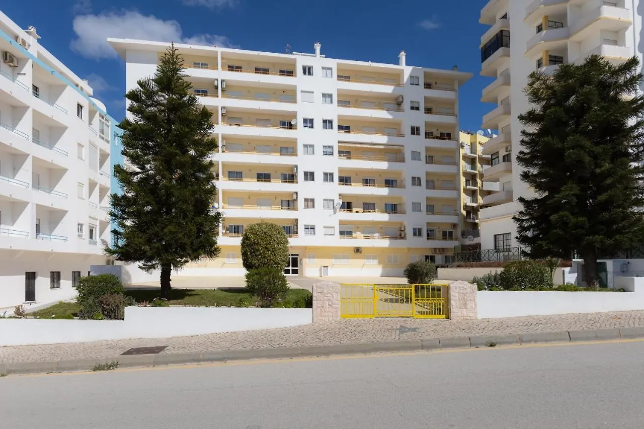 Max Crib - Seafront 2 Bedroom Apart With Ac And Private Parking In Armacao De Pera