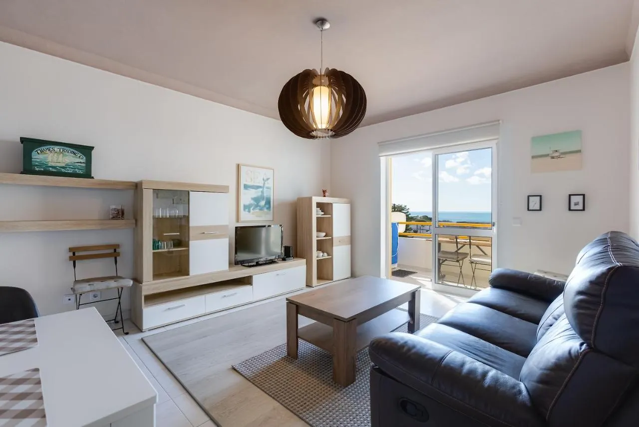 Max Crib - Seafront 2 Bedroom Apart With Ac And Private Parking In Armacao De Pera Portugal